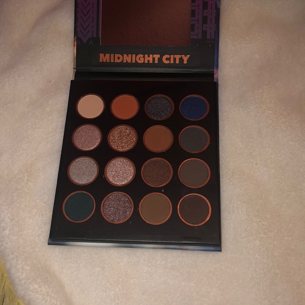 Bh cosmetics midnight city